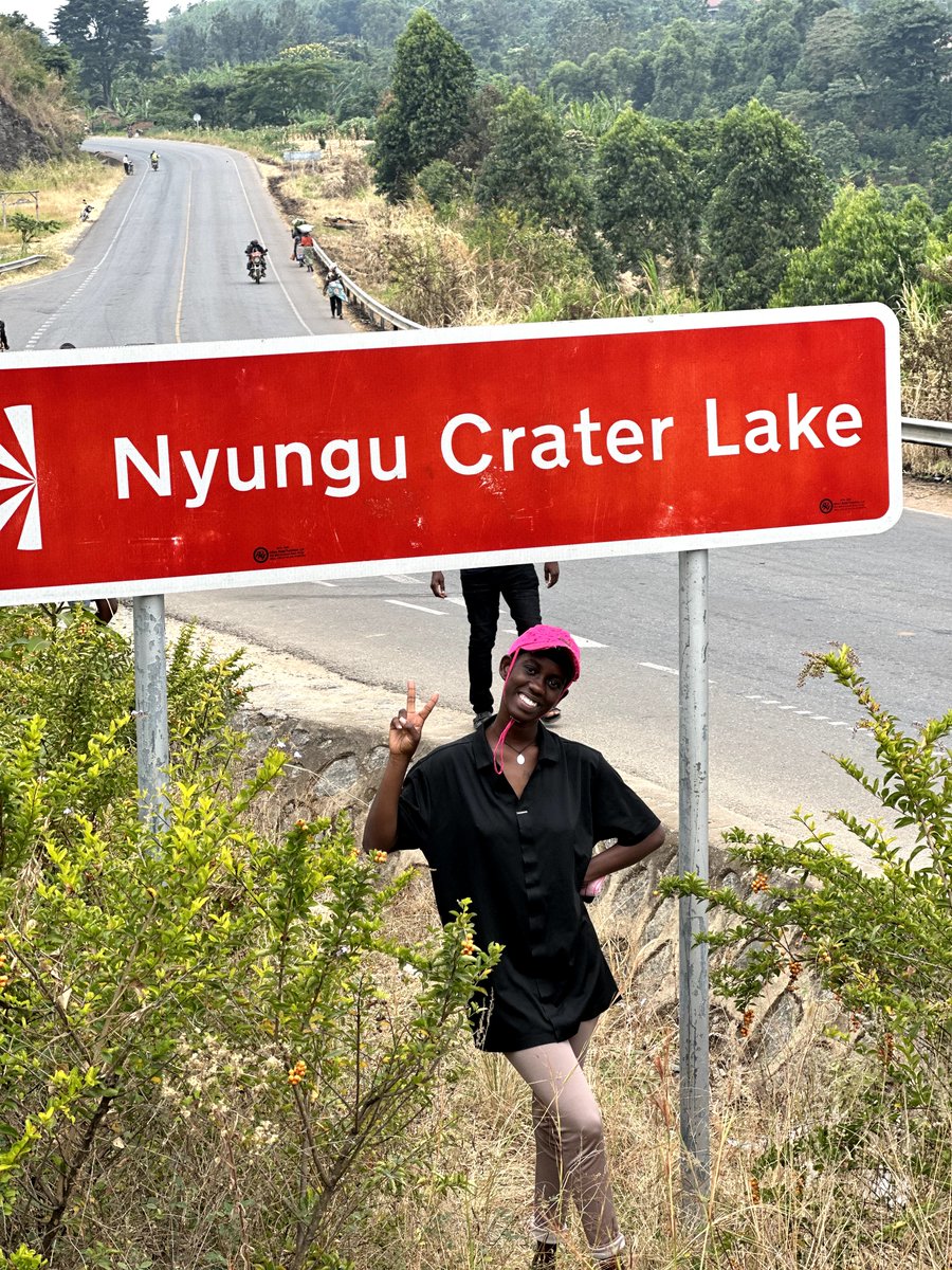 j_nayiga's tweet photo. Nyungu Crater Lake is a beautiful volcanic crater lake in Rubirizi District, western Uganda, near Queen Elizabeth National Park. Formed by ancient volcanic activity, it is known for its peaceful scenery, clear waters, and surrounding green hills. https://t.co/WM2vBCKmvG