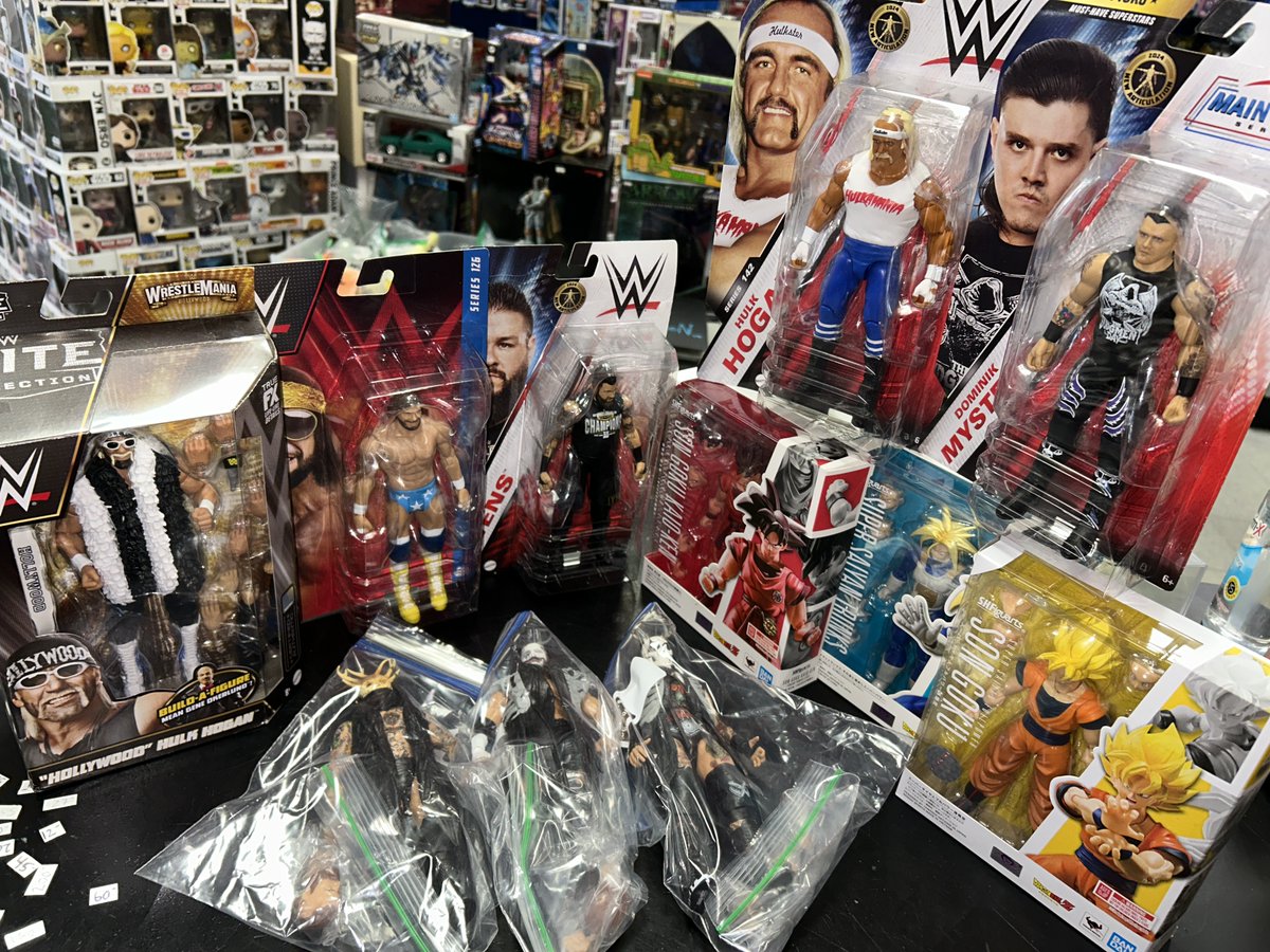 waxpaxquake's tweet photo. #WWE #wrestlingfigures #dragonball #shfiguartsdragonballz #Shfiguart #aew #quakecollectibles #waxpaxquake #vintageshop #vintagestore #recordstore #vinylrecords #collectiblesstore #vintagetoystore #toystore #toys4sale Always OPEN 12pm to 7pm 6 days a week, closed Mondays. https://t.co/uqBpO0H5Xs