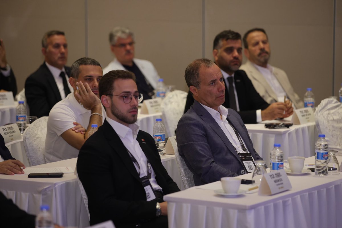 MagsumU's tweet photo. MÜSİAD 112. Genel İdare Kurulu programı kapsamında Malatya’da kıymetli büyüklerimiz ve şube temsilcilerimiz ile bir araya gelmekten büyük memnuniyet duydum.

Ülkemizin üretim gücünü, ekonomik kalkınmasını ve iş dünyasının geleceğini ilgilendiren önemli konuları istişare etme fırsatı bulduğumuz verimli bir program oldu.

Başta Genel Başkanımız Sayın Burhan Özdemir olmak üzere, teşrifleriyle bizleri onurlandıran Sayın Bakanımıza, Sayın Valimize, ev sahiplikleri için Malatya Şube Başkanımız Sayın Yunus Akçin’e ve emeği geçen tüm MÜSİAD ailemize teşekkür ediyorum.

Birlik ve beraberlik içerisinde, ülkemiz için üretmeye ve değer oluşturmaya devam edeceğiz.