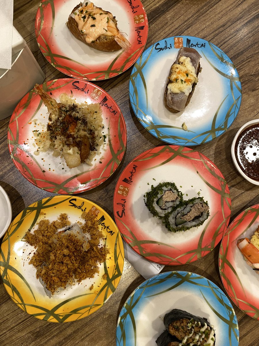 ilynisa28's tweet photo. Mam🍣 https://t.co/hffrmWzMcE