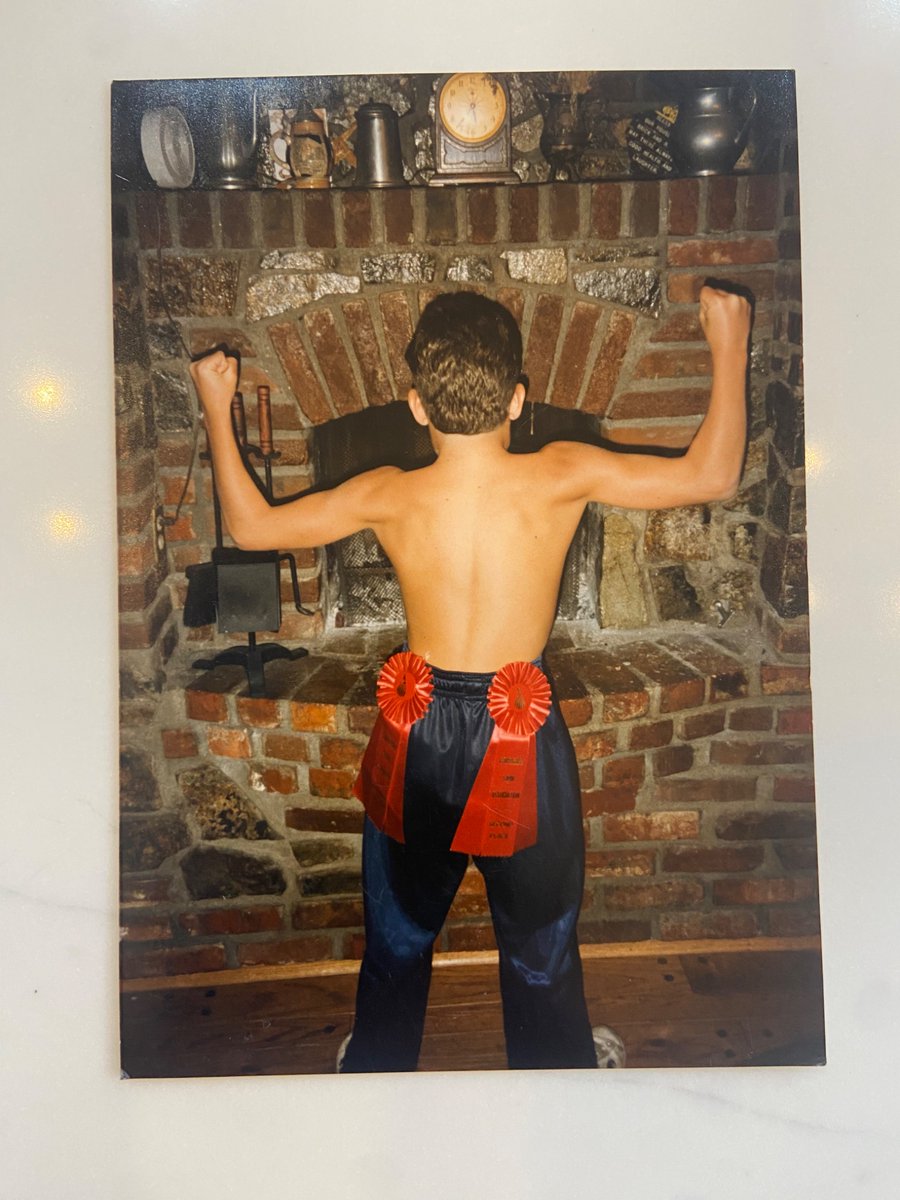 BetzBogle's tweet photo. @Idontbelieveinh Nooooo can’t imagine painting over dad’s fireplace he put in the kitchen! Brick n rock    Wish I had better pictures https://t.co/SIsMXm3cFK