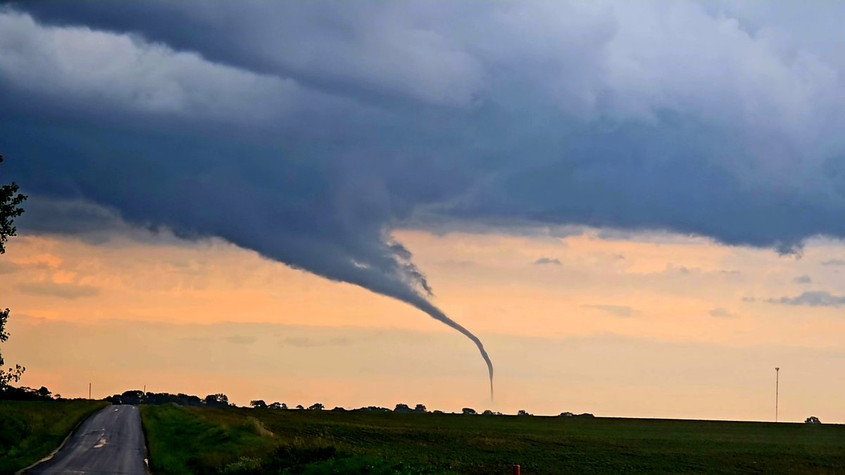 WX_Roo's tweet photo. I'll do one
Top 10 tornadoes I've chased

1. Gary, SD 6/28/25
2. Braman, OK 4/23/26
3. Goshen County, WY 6/23/23
4. Clear Lake, SD 6/28/25
5. Duke, OK 5/23/24
6. Ipava, IL 6/11/26
7. Chugwater, WY 6/23/23
8. Selden, KS 5/24/21
9. Hillsdale, KS 4/13/26
10. Center, ND 6/27/25 https://t.co/hlYZnuus9V