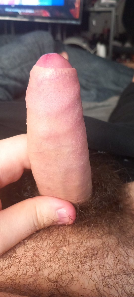 Anonymous100865's tweet photo. I am so horny and in need of sex dm me if you are in farnham please take my virginity away https://t.co/0ofVNVylZB