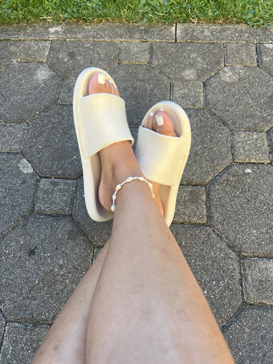 👑 Yuna Nova tweet media