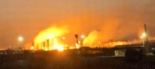 Maks_NAFO_FELLA's tweet photo. VERY BIG TOP NEWS TODAY 🔥

⚡️21 tankers, 4 tugs, 2 dry cargo ships and dredger were hit

🔥 A total of 76 vessels were hit during 6 days.

🔥 Berdyansk, the port and a number of military facilities were attacked.

❌ Russia has temporarily halted shipping through Don-Azov Channel and Kerch Strait, - Reuters

💥 Ilsk Refinery, ELOU-AVT 5 were hit, - Exilenova

🔥 Combined-arms training ground "Kalmiuske" in the Dokuchayevsk district of Donetsk region was hit.

💥 UAV control points were hit in the districts of Krysanovoye, Belgorod region and Pershotravneve, Zaporizhzhia region.

🔥 Manpower concentration areas in Horlivka, Donetsk region and Karyzh, Kursk region were also hit.

⚡️Crimean switch off:  +9 power nodes in TOT, Saky CHPP, training ground, special communications node, enemy lair in Horlivka.

🇮🇹 Ukraine is negotiating with Italy to localize the production of CAMM-ER anti-aircraft missiles, — La Repubblica.

SUPPORT ME 💙💛
☕️ https://t.co/lxtbRwTMwv
✅ PayPal: maksmu24@ukr.net
☑️ https://t.co/rMYZMXe53H