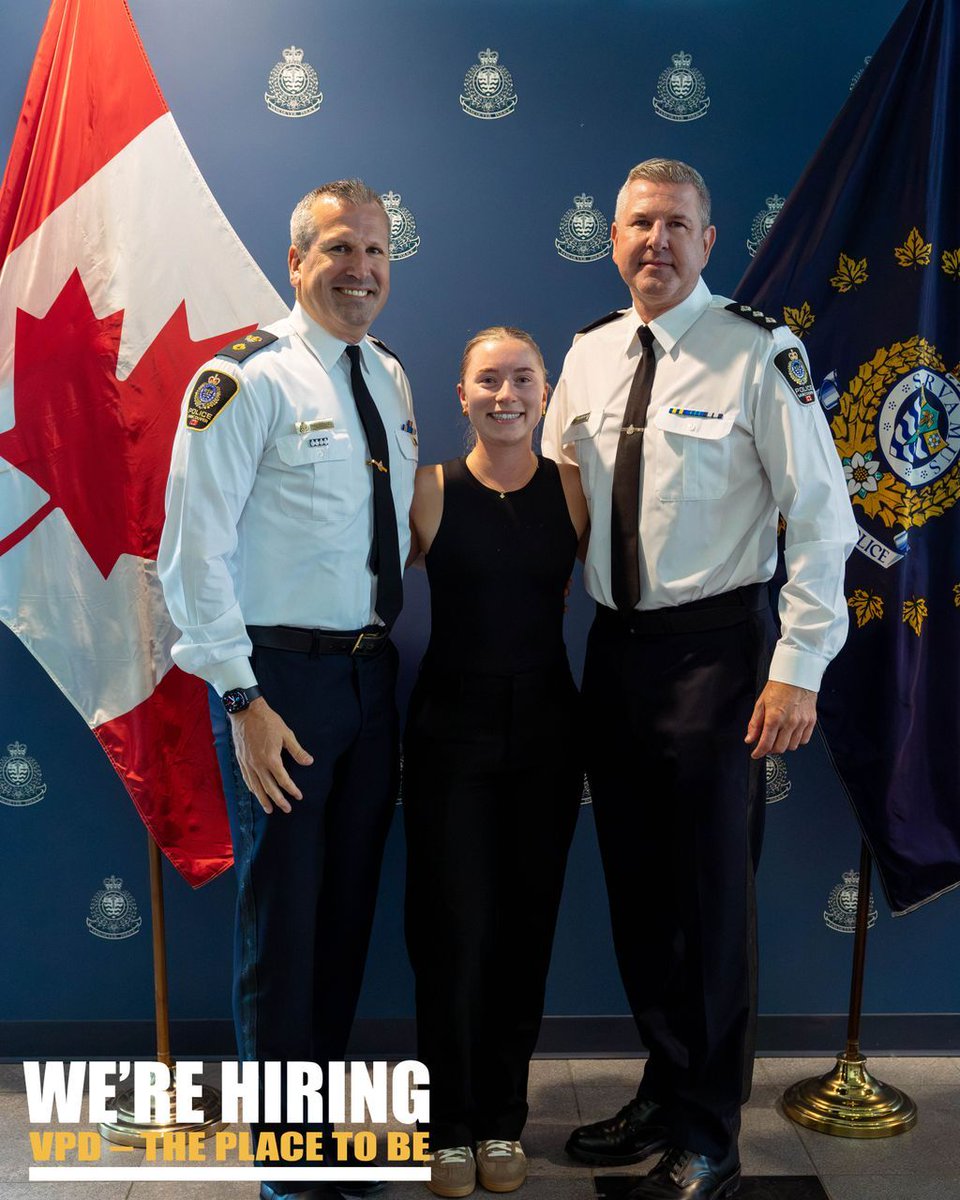 VPDRecruiting's tweet photo. A special day for one VPD family!

Superintendent Phil and Inspector Mike Heard had the honour of telling their niece that she has officially been hired by @Vancouverpd as our newest recruit. Congratulations and welcome to the VPD family! 

Thinking about a career with the VPD? The time is now. Visit https://t.co/wun6WYlMqA

#VancouverPD #JoinVPD