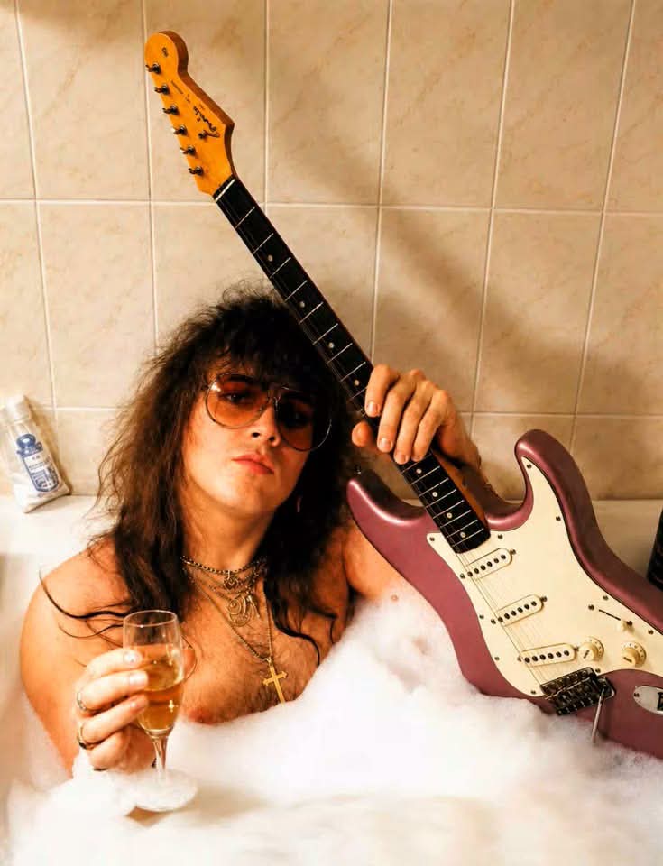 OfficialRyuta's tweet photo. 王者Yngwie Malmsteen、1ランクアップ23位。
9月頃の来日公演は、両日共にチケットGet。11月の新作もスーパー楽しみである。
#PowerRockToday #PRT #GrandCountdown #Yngwie https://t.co/CUz1wMQTTq