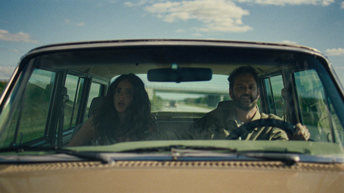 reactiontimemx's tweet photo. #Splitsville es una comedia romántica muy divertida sobre las relaciones modernas, llena de situaciones tan ridículas como reales y con un elenco que entiende perfectamente el tono.

Es muy refrescante ver comedias así de originales. https://t.co/X3ID07gy1Y