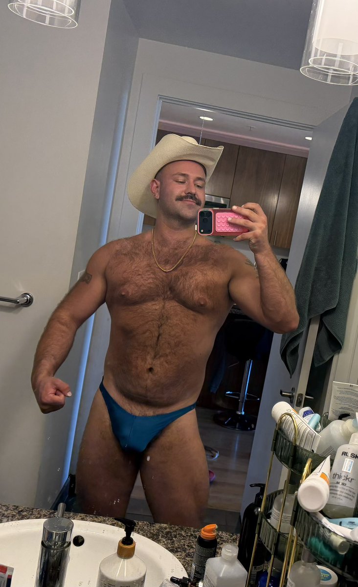 TODDGUNNXXX's tweet photo. What speedo should dad wear to the pool party today? https://t.co/53PQw1uMsR