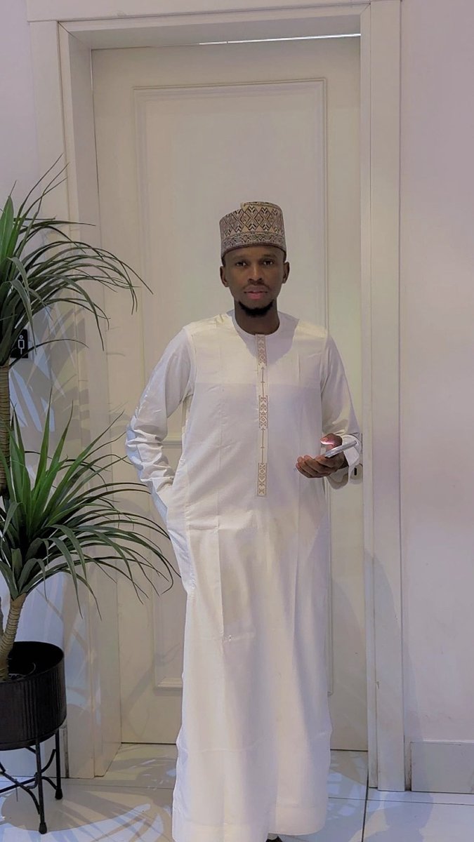 marmara_design's tweet photo. You will look different wearing this Touch ground full length embroidered kaftan 

NGN129,000

Say Hi now to order 
#kaftan #native #marmaradesign #tailor 
+2348030766992 

#kaftan https://t.co/SWnp1ypK8K
