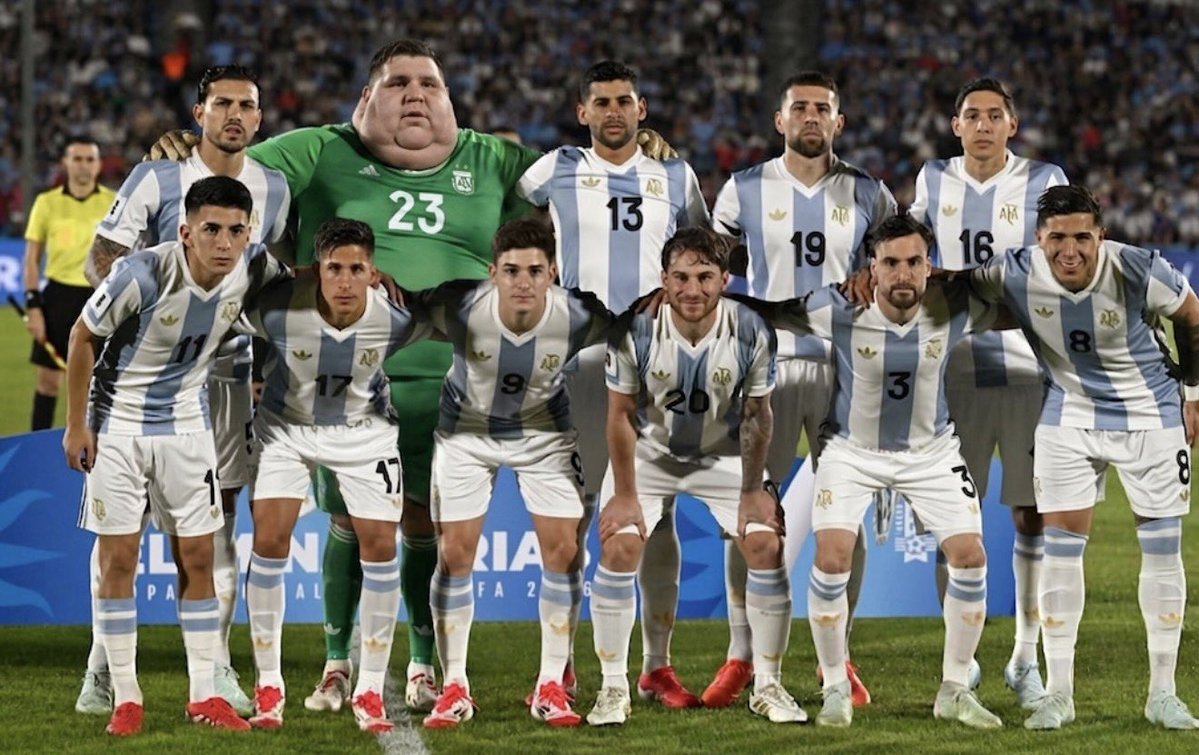 esckla's tweet photo. VAMOS SELECCIÓN VIEJO NOMÁS HOY CON TODO https://t.co/RwKddU54aL