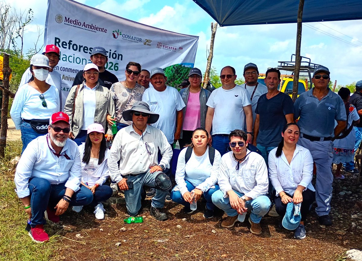 STEinforma's tweet photo. #Conagua y #Conafor restauran dos hectáreas de ecosistemas nativos con la siembra de 400 árboles en #Yucatán https://t.co/HfdSqN5erE
- La siembra de 400 árboles nativos de alto valor ecológico contribuye a la recuperación de los ecosistemas.... https://t.co/VWcTwNAimt