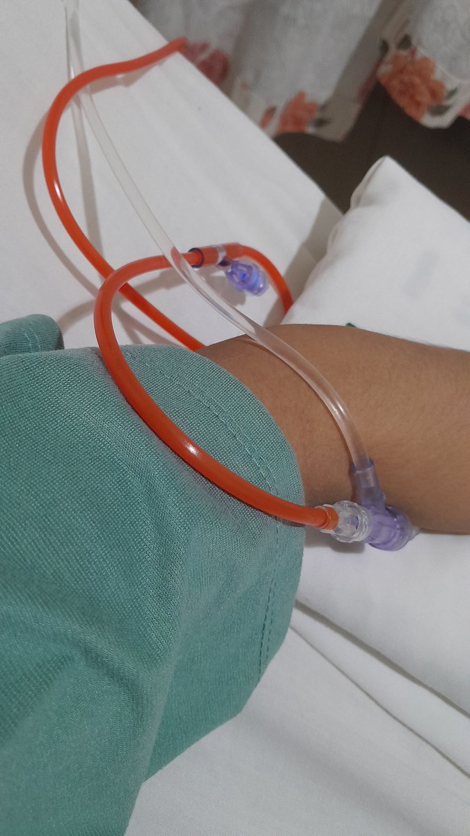binhwacentric's tweet photo. sige nga, anong karomanticize romanticize dito? muntik na kong mamatay due to sepsis dahil pumutok ang bukol sa tiyan ko, so i had to endure the pain coming from the jp drain bukod pa sa malaking tahi ko. araw-araw akong natatakot na baka ikamatay ko ang major surgery ko o ang https://t.co/nOLubLJNN2