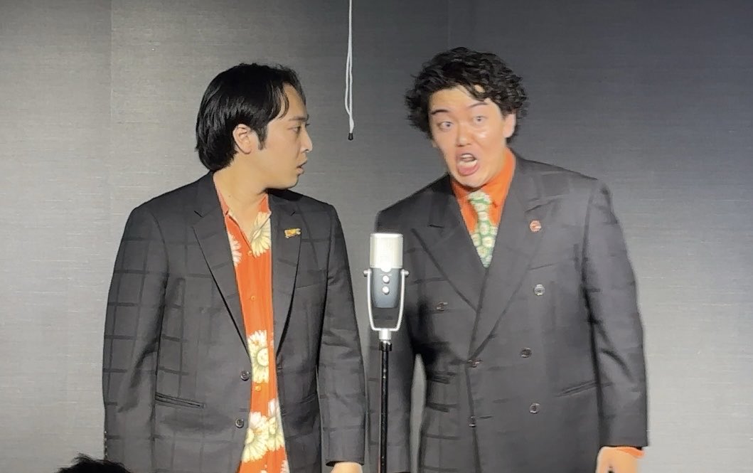 otsukadream_t's tweet photo. 本日は月例お笑いライブ「みかん箱」でした🍊✨
芸歴1年目からずっと続けている定期ライブ‼️
2年目になり、ネタのキレもさらに増していて感動しました👏✨
まだまだフレッシュで最高に面白かったです🤩
今後の彼らの活躍に乞うご期待！🔥

#みかん箱
 #大塚ドリームシアター
https://t.co/YLnawlZUFU https://t.co/OZd8mKzKPn