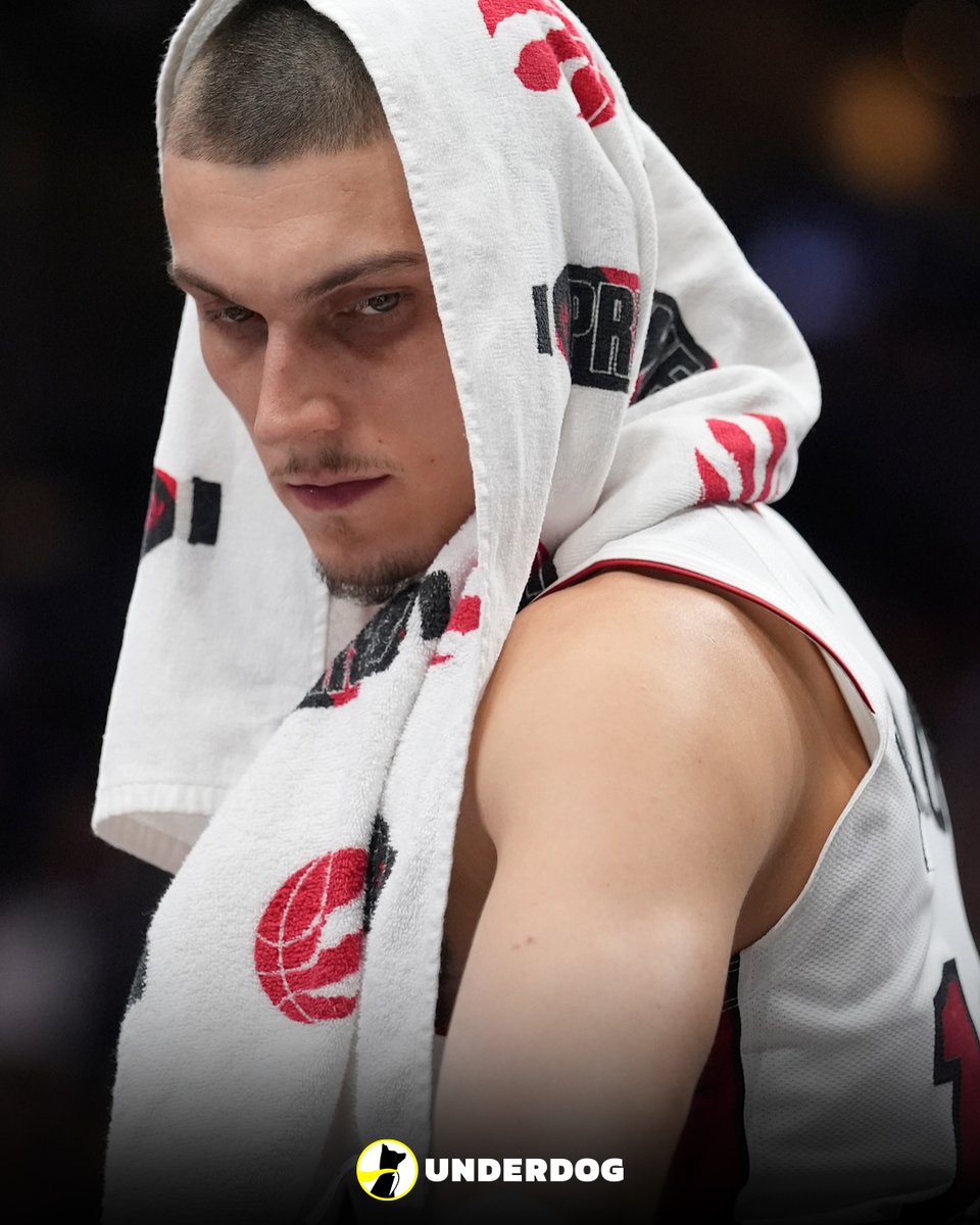 UnderdogNBA's tweet photo. Tyler Herro has been described by opposing players and coaches as someone who consistently talks trash and insinuates he'll fight.

"Same boring tough-guy shit."

(via @KellyIko) https://t.co/ZV1nvolzSz