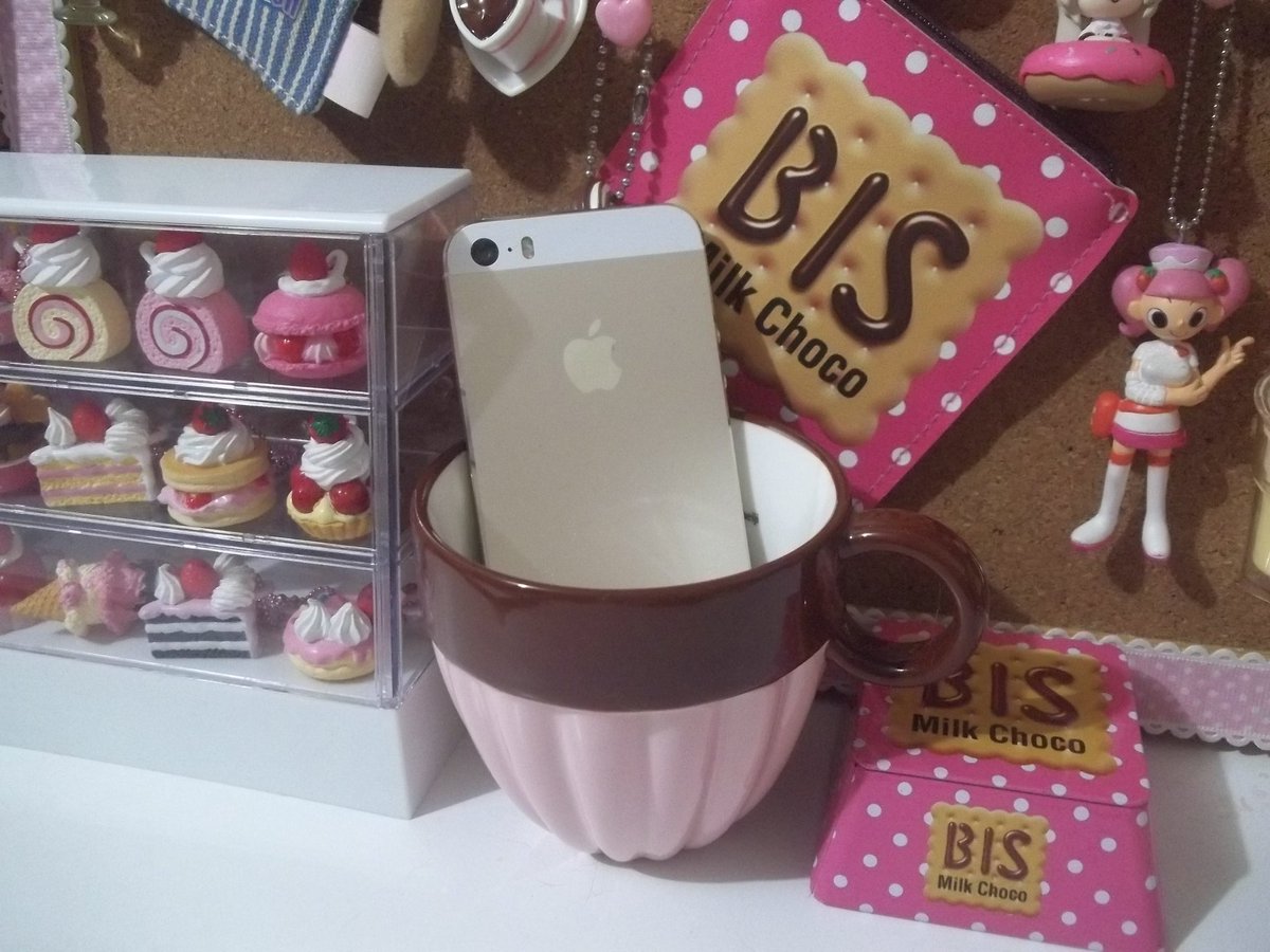 🧁 tweet media