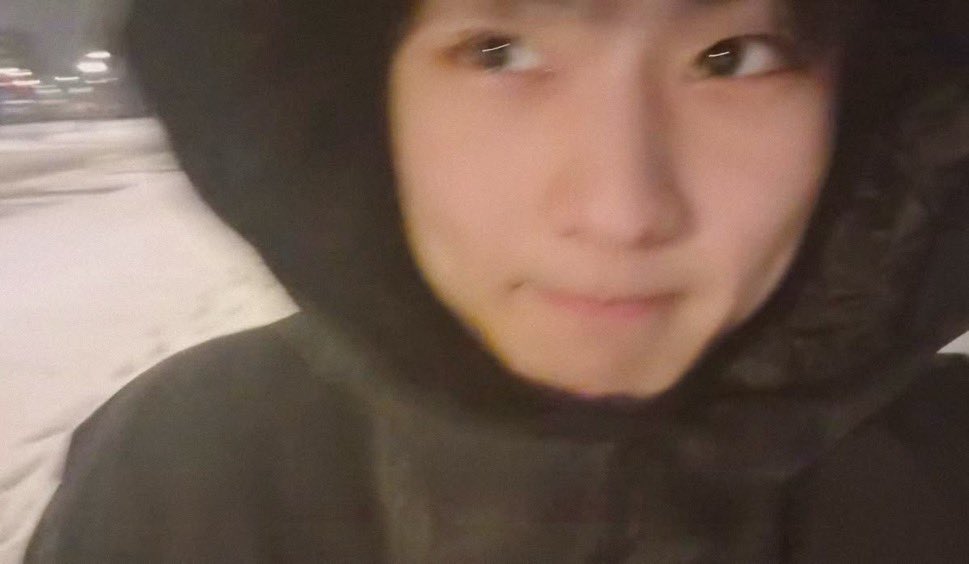 bomukr's tweet photo. hallo i dont wanna do my assignments anymore https://t.co/GDap4uHXWc