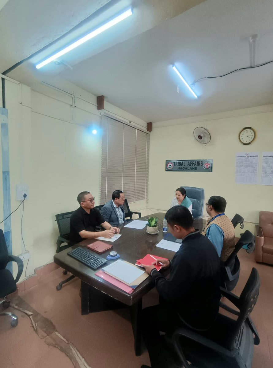 ICMR_NIHR_BBSR's tweet photo. As part of @ICMR_NIHR_BBSR 's #DRISTI project, led by @drsanghamitra12, a high-level meeting under the chairmanship of the Director,Dept. of #Tribal Affairs; MD, NHM and senior officials from DHS &amp; TW, was held with @drdebduttab to discuss project implementation in #Nagaland. https://t.co/YKhywUqjAy