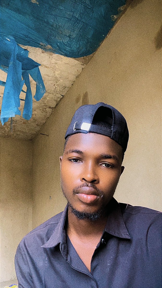 UmarIbrahimyou's tweet photo. Soon 🔜 
We go spend money like we are printing out them by god grace 
Drop comment if your are part of us https://t.co/upSwwCoSSD