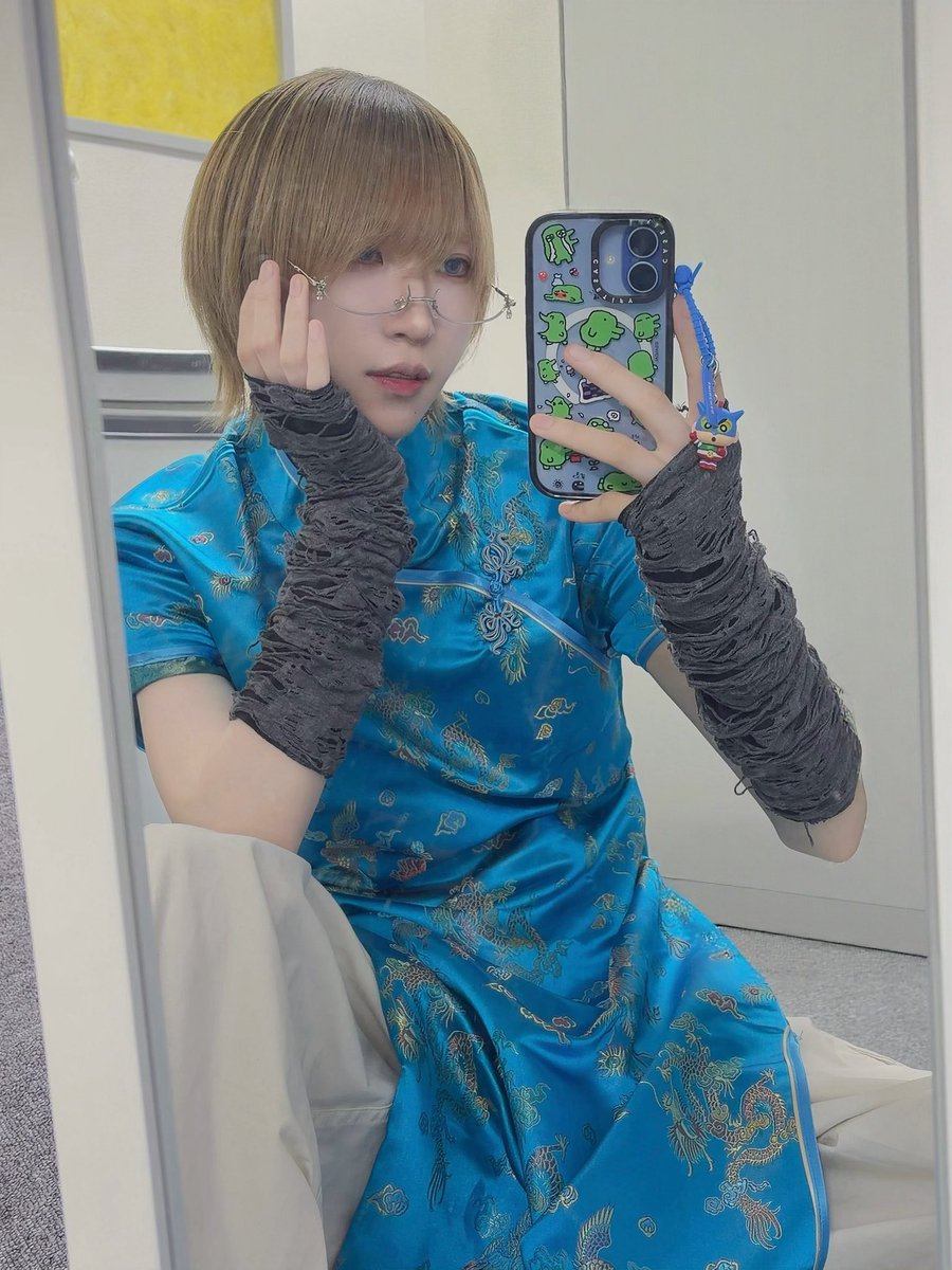NEOJAPO_hinano's tweet photo. チャイナ^ - ^ https://t.co/tqc1EHXzi5