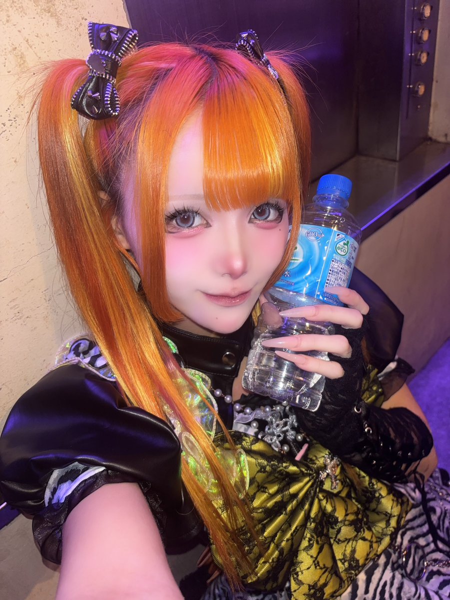 新宿ライブありが㌧💖 髪の毛染めて初めてのライブだった‼️オレンジの