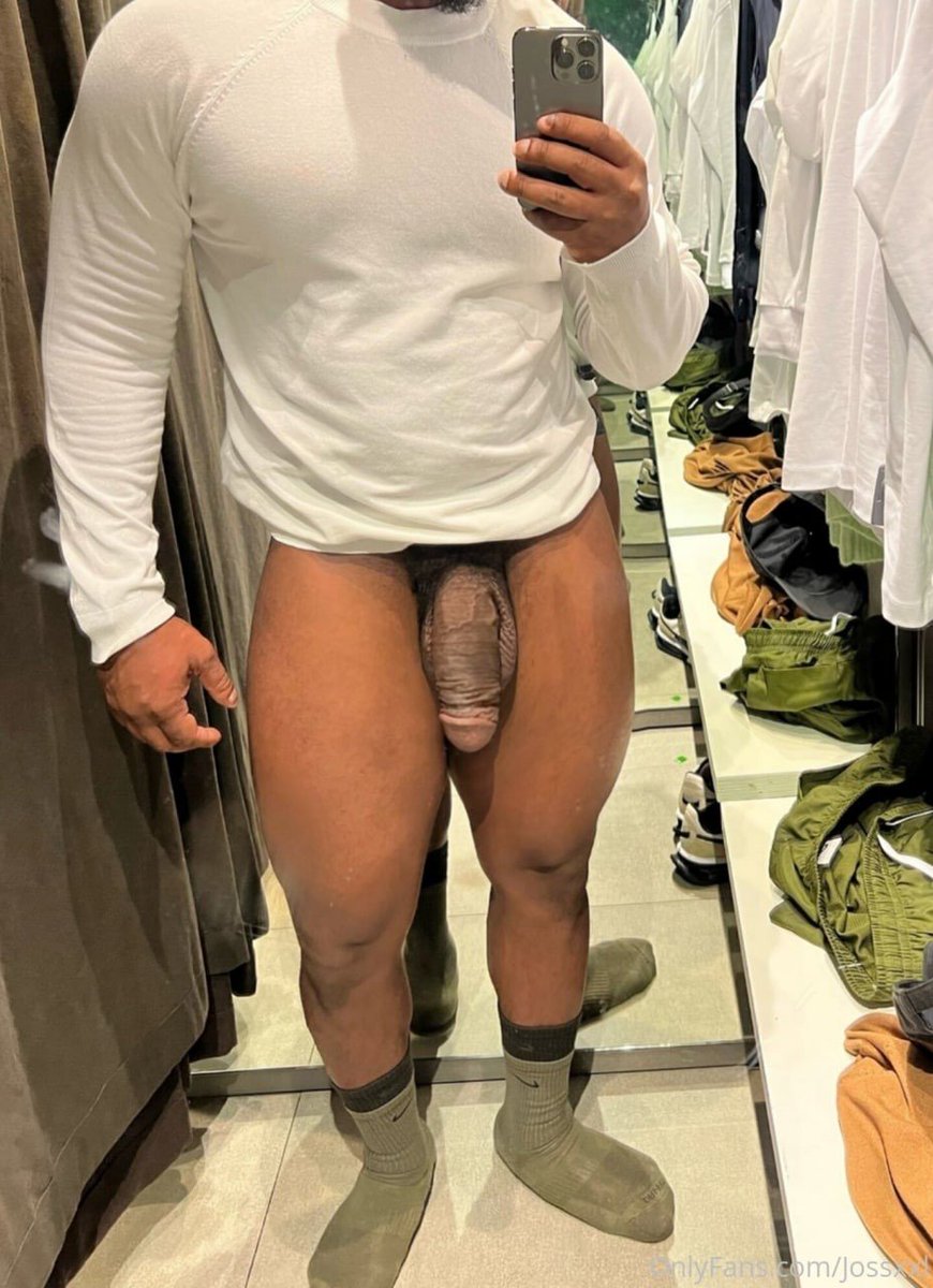 machete_goldo's tweet photo. Dicen que los espejos duplican las cosas buenas... y aquí hay mucho que mirar de arriba a abajo. 🔥
Contenido Exclusivo y Vip en mi telegram$$ inf https://t.co/Cfujd0V7Bs https://t.co/LhBe1VQKZS