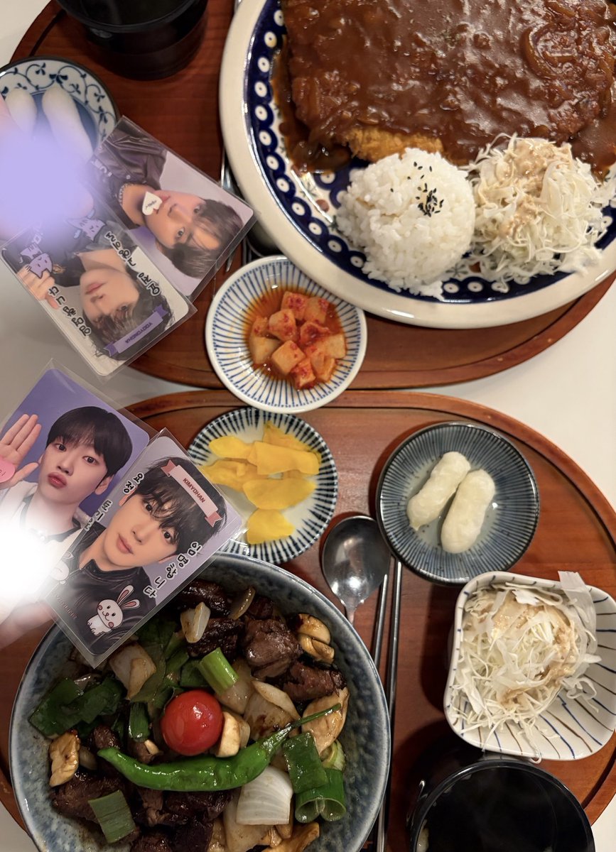 yollin_922's tweet photo. 캉보고 혜화 데이트 🐰🐱🐥

#이집알아두면유용하지
#요한이를위해준비했어_욯술랭가이드
#강냠냠_석화냠냠 https://t.co/uydx4hlLbt