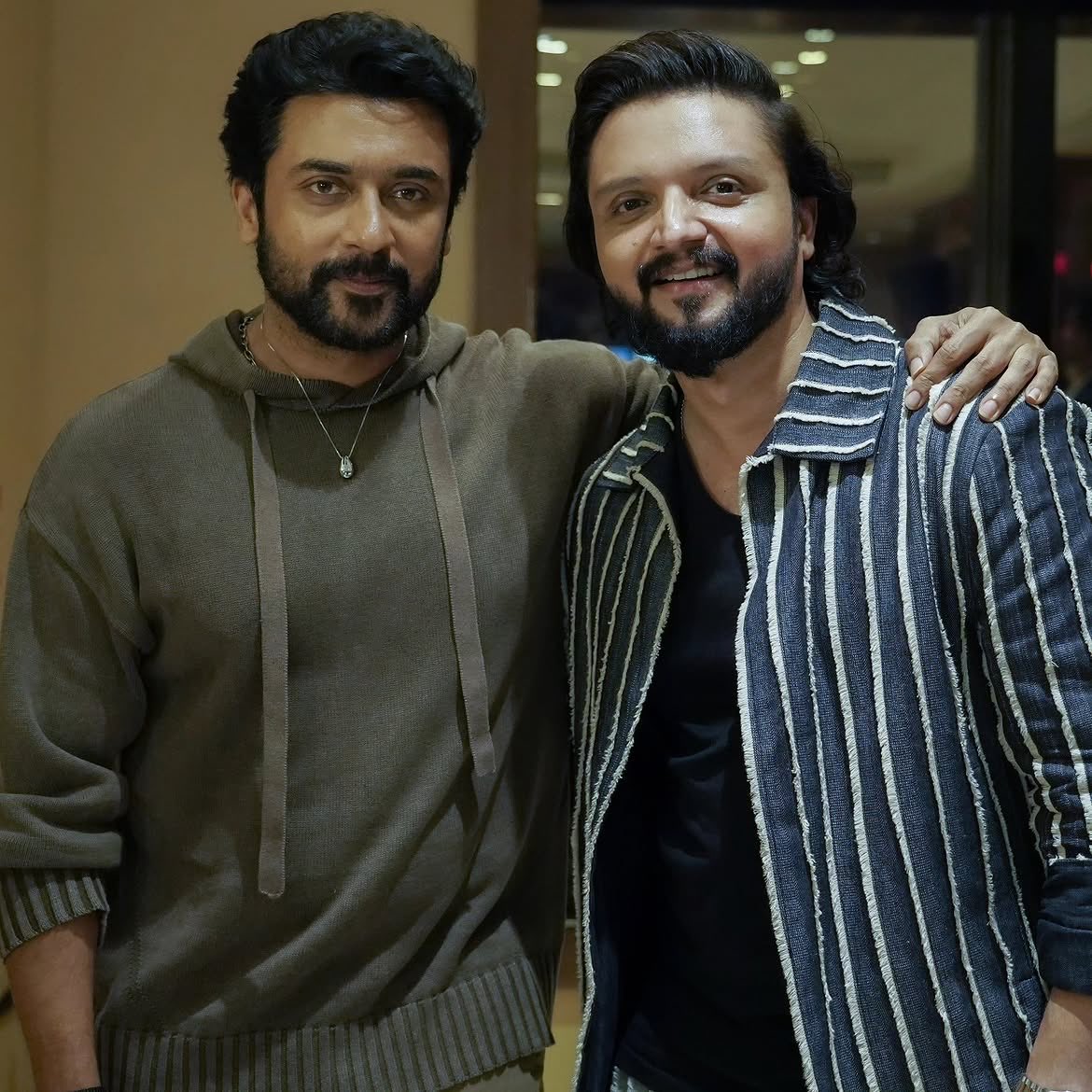 Abhimanyu_Offl's tweet photo. • THE ONE @Suriya_offl ❤️

#VishwanathAndSons https://t.co/SIsoGkvGMQ