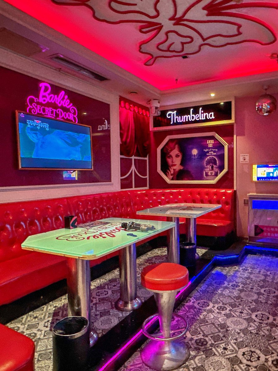 gzpot15997662's tweet photo. Weekend vibe unlocked at the KTV! Sing your heart out with favorite hits, no judgment—just pure fun. https://t.co/66keQLKJTo