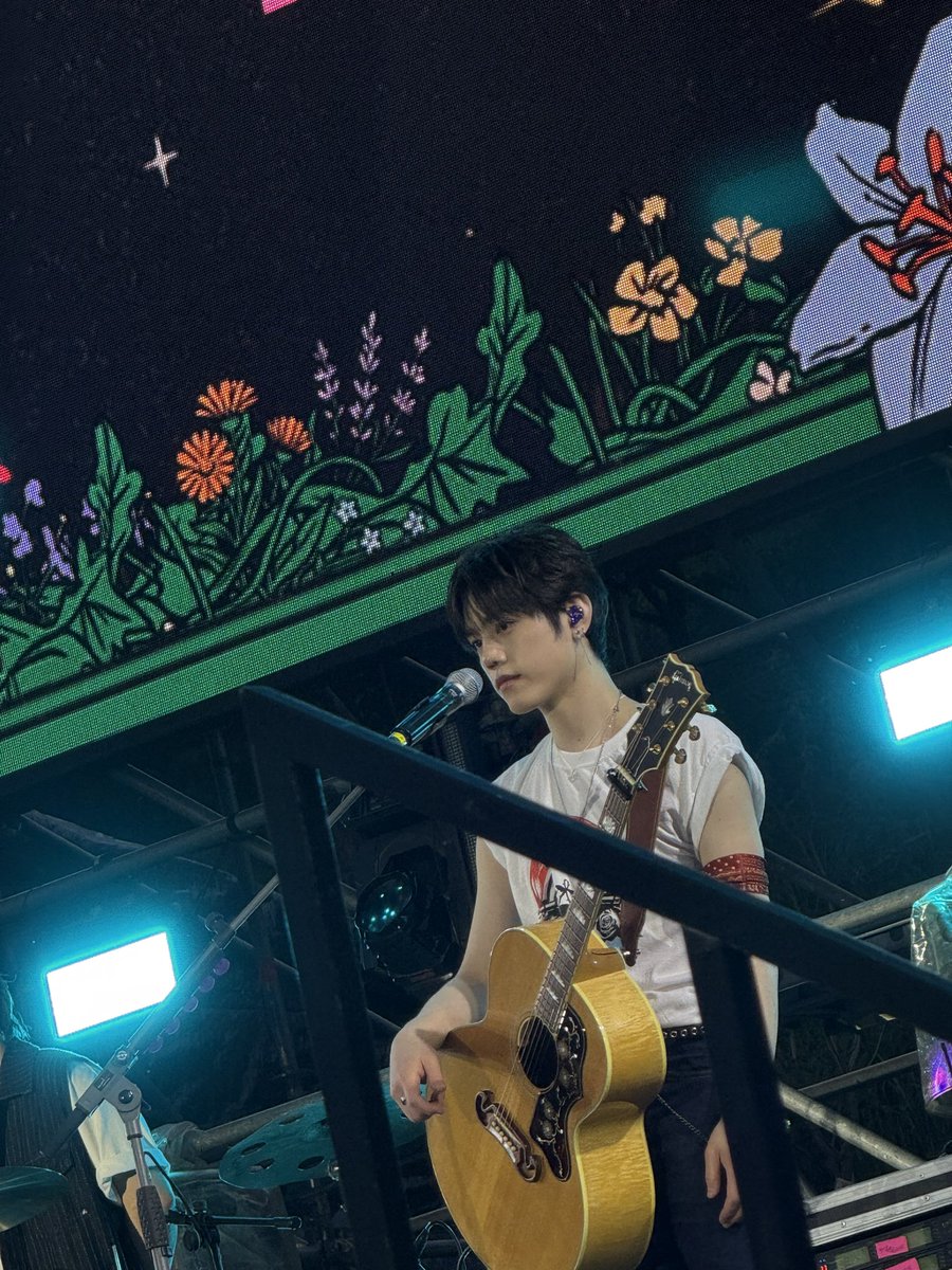 zei0640's tweet photo. 훈아 생일 축하해
내 가수 해줘서 너무 고마워💕

#칠월의_푸름_차훈데이
#HAPPY_HUN_DAY https://t.co/7IwoSXhBJP