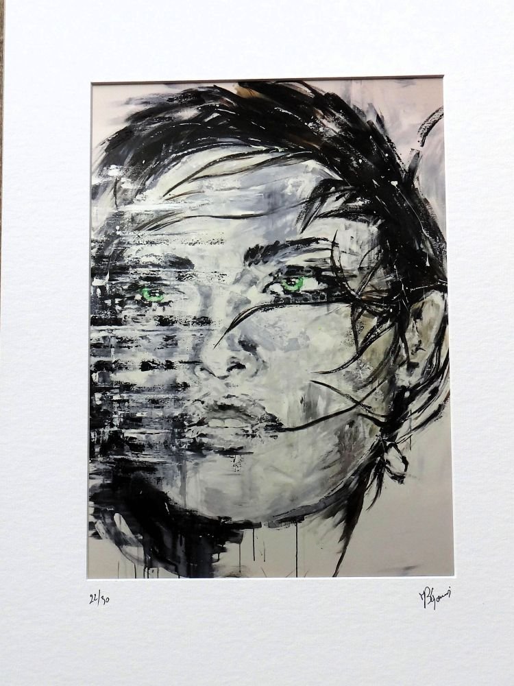 marieartcollec1's tweet photo. Hypnotic green eyes that pierce the soul ✨
Marie-Blanche Giannorsi’s powerful signed lithograph (22/30) – a striking portrait of strength and vulnerability.
→ https://t.co/S8djjXciVi
#ContemporaryArt #ArtForSale #SignedLithograph #WomenInArt #LimitedEdition https://t.co/FkvyK3K2gk