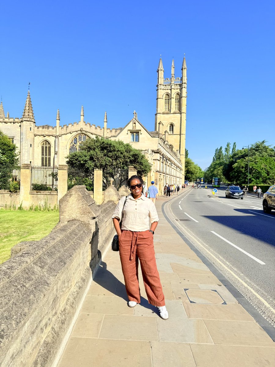 Yvonne_Maphosa's tweet photo. Oxford 🏴󠁧󠁢󠁥󠁮󠁧󠁿

I don’t know how many times in high school I dreamt of going to Oxford. It felt unreachable because I was just a girl with unkempt hair, in a turquoise skirt and green jersey, worried about where my mother would find the money for next term’s school fees. I was at Empandeni Girls High then, in rural Plumtree. How would I possibly get to Oxford?

To me, Oxford was the epitome of “university”... right there with Cambridge. See, I wanted to be a scientist and an author, and Oxford was a huge part of both those dreams. It existed in my imagination as the very definition of excellence. It was in the books I read, the stories I loved, the scientists who inspired me, the authors I admired, and in the idea I had of what a university was supposed to be. It felt like the centre of the intellectual world.

Of course, I didn’t understand that it was made up of colleges, or how any of it was structured. I couldn’t tell Oxford from Oxfordshire, or the town from the university. I just knew it would be a dream come true to one day be at “Oxford”.

Being here now, I keep thinking about that younger version of me. She had no idea what the path would look like. She couldn’t possibly have imagined all the twists and turns this pretty little life would take, or that one day she’d find herself walking the very streets she had so often fantasised about.

It’s funny how dreams work, isn’t it? You hold onto them for so long that by the time they happen, you’ve almost forgotten how impossible they once felt.

Somewhere along the way, the girl from Empandeni became the person she once imagined when she looked at pictures of places like this. She became the person who walks into rooms she once thought were beyond her reach. 

And always, for a moment, she forgets how impossible it once felt. Until she remembers the little girl from eMambale running barefoot to school, hating winter with everything in her, and the teenager eMpandeni who spent hours looking through the Atlas, dreaming of faraway lands she had only read about in novels.

And that always makes me smile and stand up a little straighter.

Yazi, I don’t know how we got here 🤭
All I meant to write as a caption was: “Oxford 🏴󠁧󠁢󠁥󠁮󠁧󠁿” 🤭