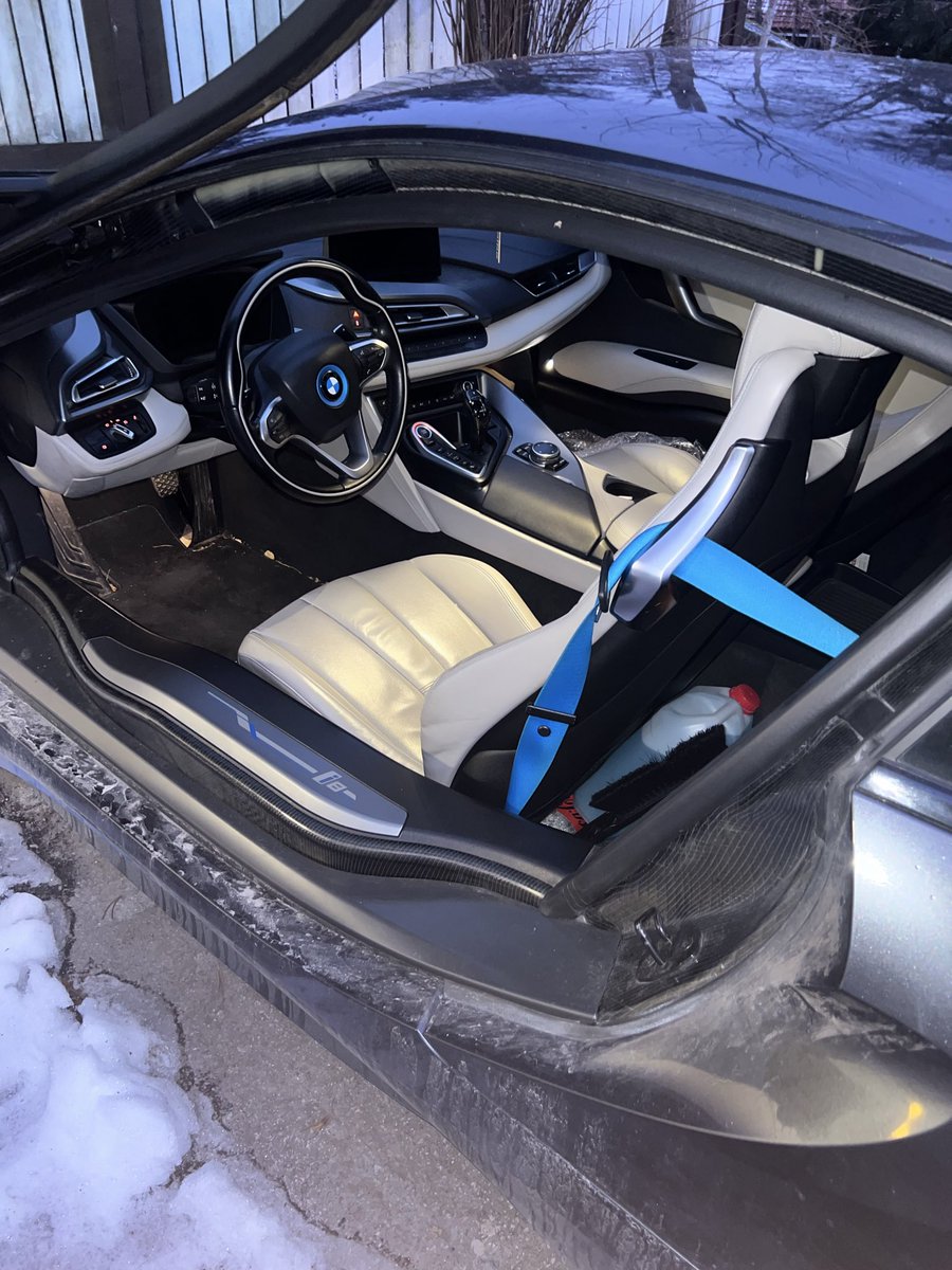 FNTDrippynew's tweet photo. Matching I8s with my bro @FNTClout 

Crazy how far hardwork will get you if you NEVER give up on your dreams 🙏 #robloxdev #developer #larp https://t.co/AQ2ccTedyx