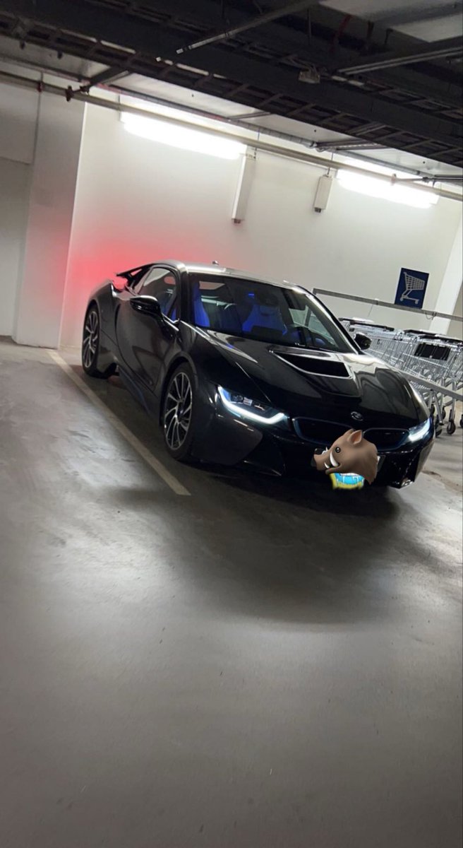 FNTDrippynew's tweet photo. Matching I8s with my bro @FNTClout 

Crazy how far hardwork will get you if you NEVER give up on your dreams 🙏 #robloxdev #developer #larp https://t.co/AQ2ccTedyx
