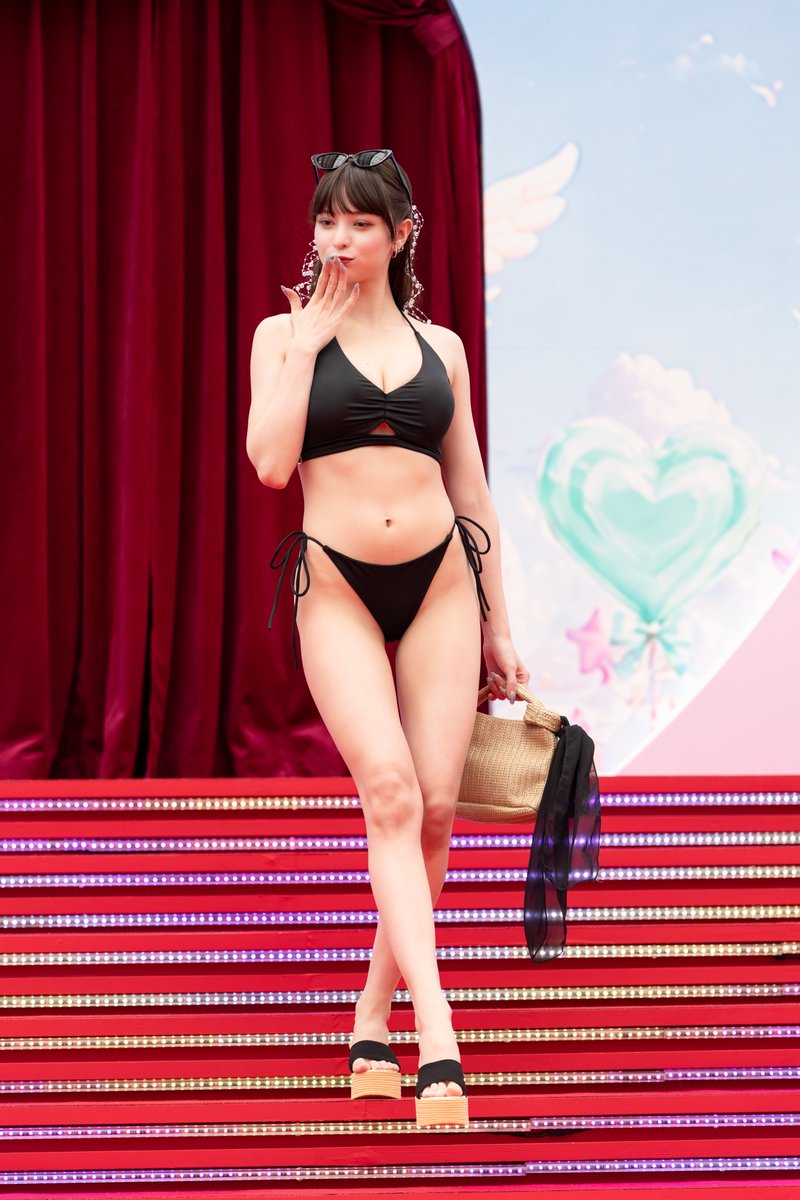_one_point's tweet photo. れみさん（@remi_burlesque ）。

#63angel
#63angelれみ
#華小路れみ 
#キンマー
#近代麻雀水着祭2026
#いかなきゃキンマー
#東京サマーランド https://t.co/acpSHaQMRR