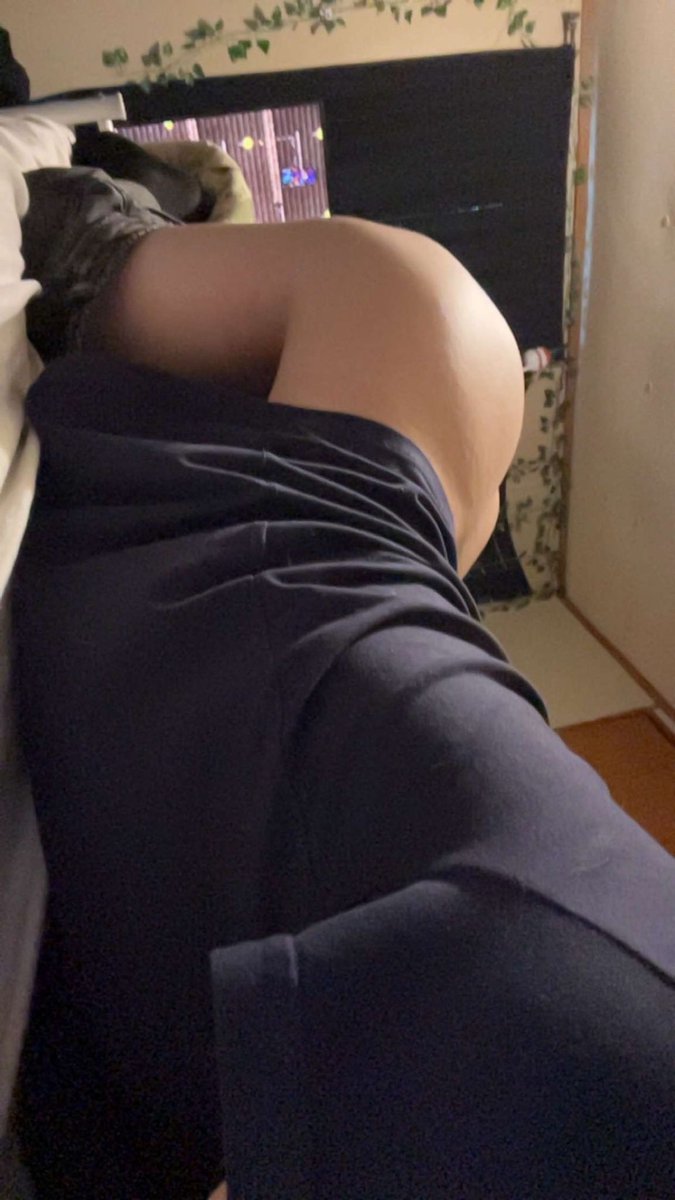 orco_me's tweet photo. i hope you have a good day <3 #twink #gayteen #gay https://t.co/LFLb858jLc