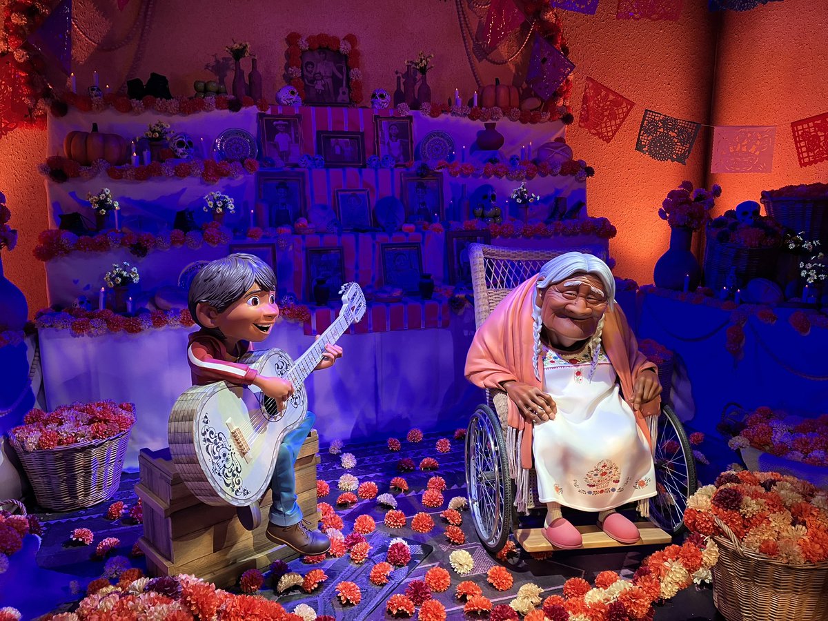 mashi1115's tweet photo. ピクサー展とトイストーリー5の鑑賞してきた。
楽しった♪
5は個人的にはとても面白かった。観る上で童心に帰ることは大事。
あと佐野勇斗うますぎる。さすがワシのM!LKや。 https://t.co/cvhk1jBQvO