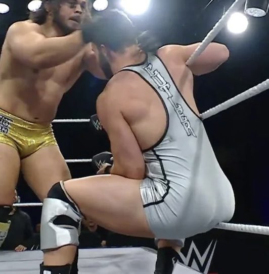 ungodlyrollins's tweet photo. this gear is so pretty https://t.co/rwoW5j7Olr