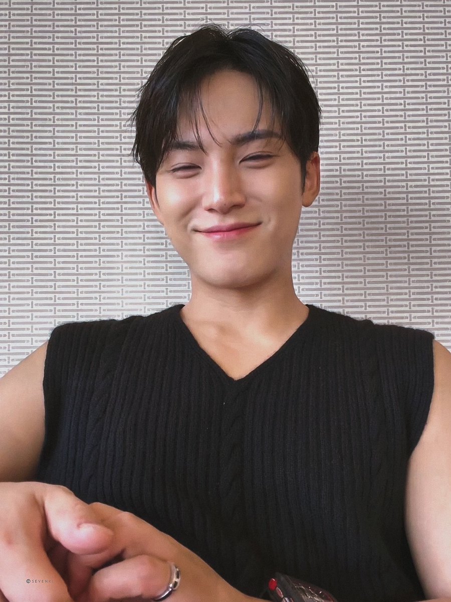 _Sevenki's tweet photo. 260711 WVS LIVE

#민규 #MINGYU #ミンギュ
#세븐틴 #SEVENTEEN https://t.co/rAjTIri6fH