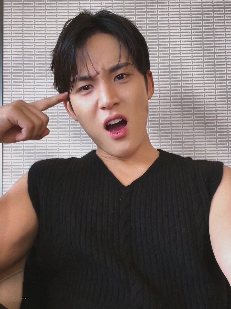 _Sevenki's tweet photo. 260711 WVS LIVE

#민규 #MINGYU #ミンギュ
#세븐틴 #SEVENTEEN https://t.co/rAjTIri6fH