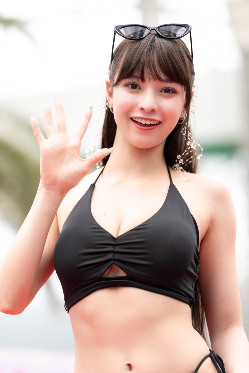 _one_point's tweet photo. れみさん（@remi_burlesque ）。

#63angel
#63angelれみ
#華小路れみ 
#キンマー
#近代麻雀水着祭2026
#いかなきゃキンマー
#東京サマーランド https://t.co/fixA0uqBf9