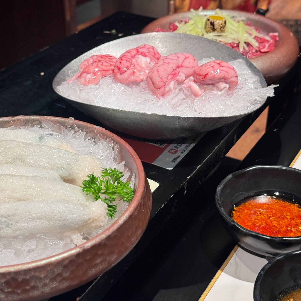 BOBObjm's tweet photo. 那个店员:我看你们点的有点多哦…..
朋友：能吃完！
好吧确实吃完了 https://t.co/qrPrT78wuk