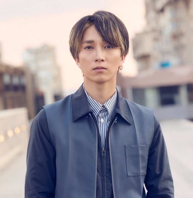 1995____0615's tweet photo. 久々に同窓会で会ったら「俺、結婚したんだよね、子供もいる」って.....20代に色々経験して落ち着いた田中樹がいます助けてください https://t.co/SATSQgRPIh