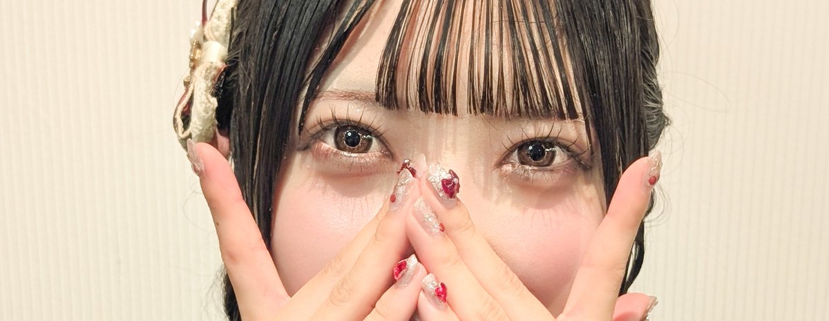 jun_taro09's tweet photo. めーちゃ美人なここゆん！
ばっちばちな目元をどうぞ！
カレアイのビジュ枠爆誕✨
(ダンスもお歌ももちろんかっこいいぞ)
３年後とかどうなってるんだろ？
すごいお姉さんビジュになってるのかも？

#河合ここゆ
#天然ここ湯愛好会
#可憐なアイボリー https://t.co/UqQ4JHAebN