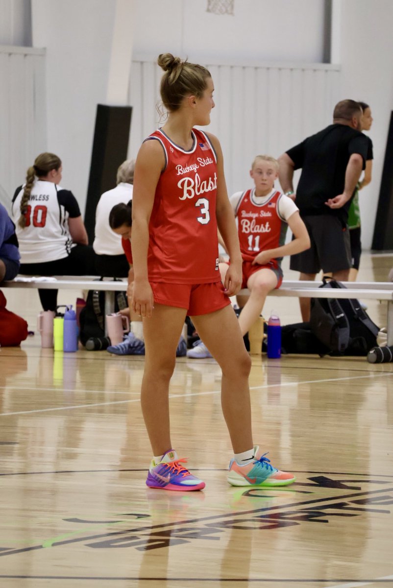 EmmaHall003's tweet photo. 3-1 this weekend at the Select Super Showcase! @mikemillsnc https://t.co/fHxznZFp9g