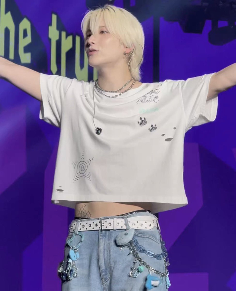 kinxkex's tweet photo. DONT SHOW A PERVERT THIS (ME ASF) https://t.co/XnoehH9QOL