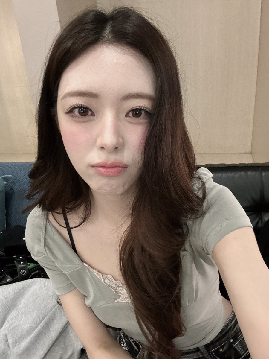 yunaspics's tweet photo. 🐰💬 https://t.co/ouxURqjESq