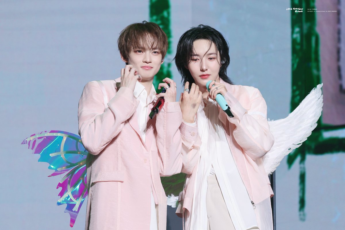 Strawberry_CL_'s tweet photo. 260711 🧚👼
#천러 #辰乐  #CHENLE #NCTDREAM https://t.co/ONPwp4BYab