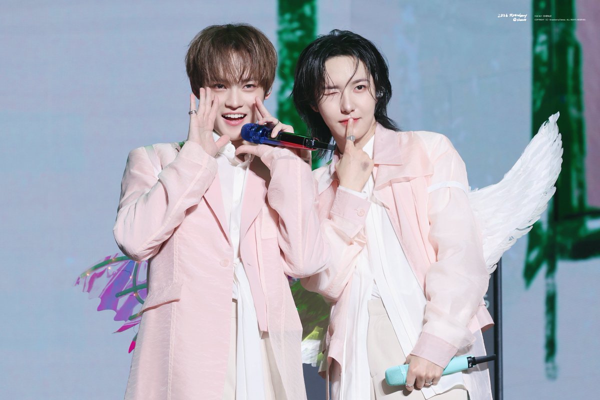 Strawberry_CL_'s tweet photo. 260711 🧚👼
#천러 #辰乐  #CHENLE #NCTDREAM https://t.co/ONPwp4BYab