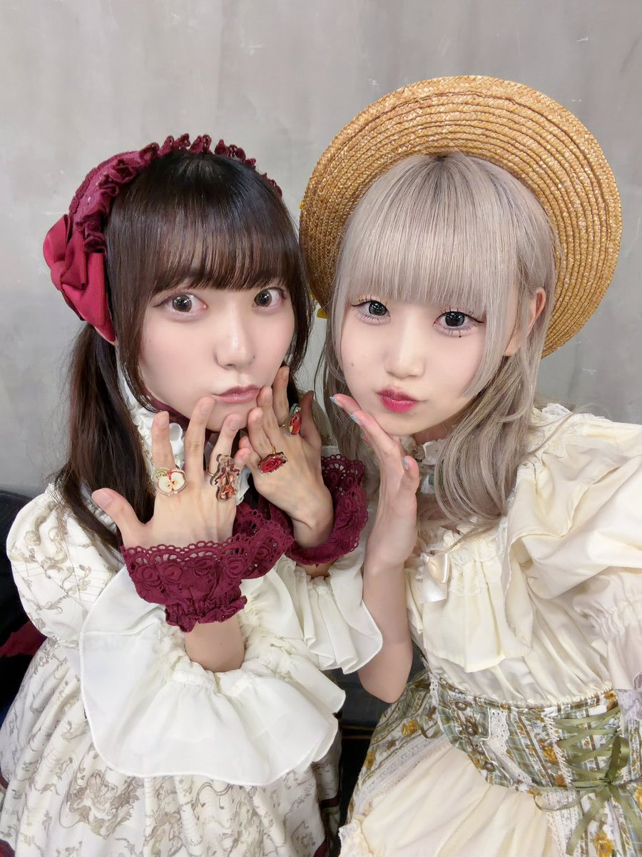 aoto_yuria's tweet photo. Ellememeちゃん初主催おめでとうございます🎈おつかれさまでした🤍 https://t.co/IE13tspXus